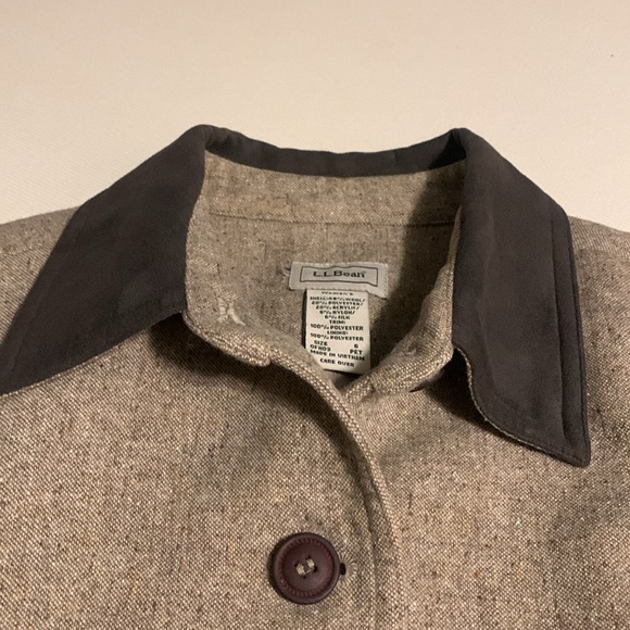 L.L.Bean Wool/Polyester Blend Button Down Jacket NWOT - Picture 4 of 8